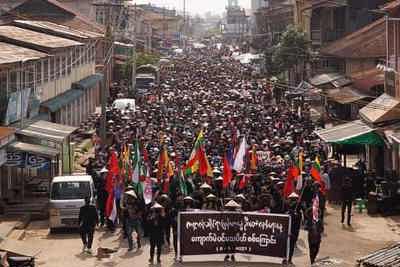 Biểu tình đổ máu trở lại ở Myanmar