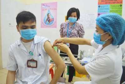 Huyện Sóc Sơn: Hơn 42.000 đối tượng ưu tiên được tiêm phòng vaccine Covid-19