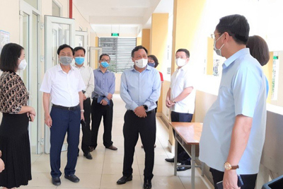 Phó Bí thư Thành ủy Nguyễn Văn Phong:  Tập trung phòng chống dịch để bảo đảm an toàn cho kỳ thi vào lớp 10