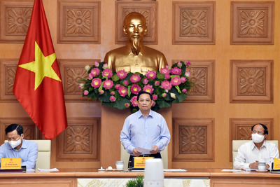Thủ tướng Chính phủ Phạm Minh Chính: Sẽ có giải pháp tháo gỡ khó khăn cho doanh nghiệp theo từng lĩnh vực, từng ngành nghề phù hợp