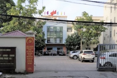 Hà Nội: Trụ sở UBND phường Phúc Xá hoạt động trở lại sau thời gian tạm dừng vì liên quan ca nhiễm Covid-19
