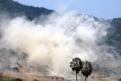 Nhiều sai phạm trong hoạt động đóng cửa mỏ đá trên núi Bà Đen