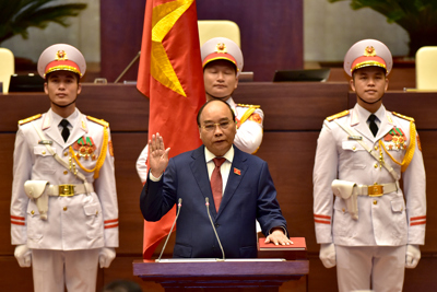 Chủ tịch nước Nguyễn Xuân Phúc tuyên thệ nhậm chức sau khi tái đắc cử
