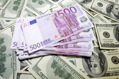 Đồng USD tăng mạnh so với euro sau cuộc bầu cử tại Đức