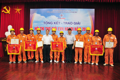 36 thí sinh đạt danh hiệu "Thợ giỏi cấp Tổng công ty Điện lực TP Hà Nội năm 2017"