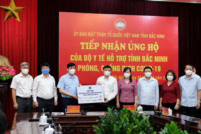 Tập đoàn Masan hỗ trợ các địa phương, đơn vị tuyến đầu chống dịch