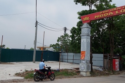 Phường Minh Khai, quận Bắc Từ Liêm: Cho doanh nghiệp xây bãi đỗ xe khi chưa được phép?