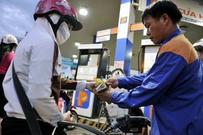 Sự kiện kinh tế tuần: Giá xăng dầu tăng lần thứ 4 liên tiếp