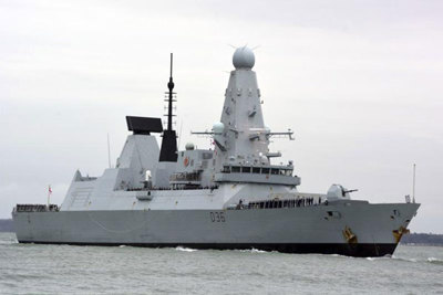 Nga phản ứng mạnh việc tàu khu trục HMS Defender của Anh tiến sát Crimea