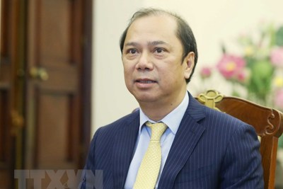 ''Trong khó khăn, nhận thức về giá trị của ASEAN càng tăng''