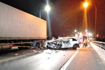 Tai nạn giao thông mới nhất hôm nay 22/4: Tai nạn liên hoàn trên Quốc lộ 1A làm 3 người thương vong