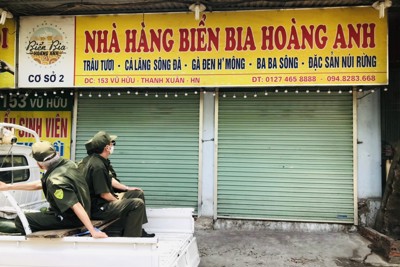 Chùm ảnh: Hàng quán bia hơi trên địa bàn quận Thanh Xuân chấp hành quy định đóng cửa để phòng dịch