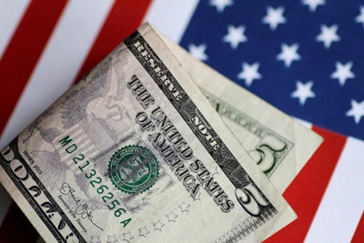 Đồng USD gần chạm đáy 14 tháng do tăng trưởng GDP của Mỹ thấp