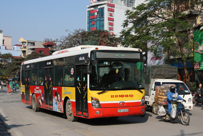Điều chỉnh lộ trình tuyến buýt số 33 Bến xe Yên Nghĩa - Xuân Đỉnh