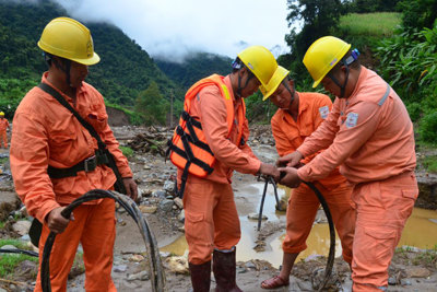 Điện lực miền Bắc sẵn sàng ứng phó bão số 10