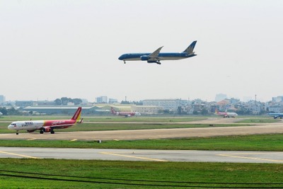 Cục Hàng không Việt Nam đề xuất bỏ trần giá vé máy bay