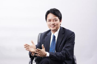 Ông Nguyễn Đức Hưởng rút khỏi danh sách ghế nóng Sacombank