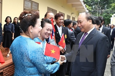 Thủ tướng Nguyễn Xuân phúc gặp gỡ cộng đồng kiều bào tại Bangkok