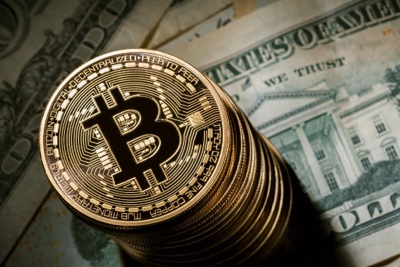 Chỉ trong một đêm, bitcoin tăng lên gần 75 triệu đồng