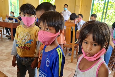 Hơn 30% trẻ em miền núi của Quảng Ngãi bị suy dinh dưỡng thể thấp còi