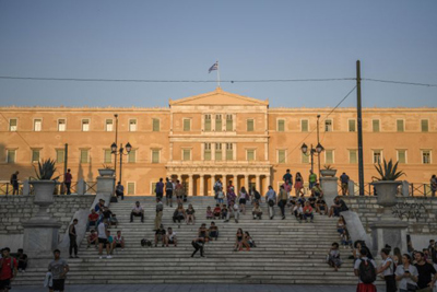 Hy Lạp nhận được khoản cứu trợ 1,8 tỷ USD từ IMF