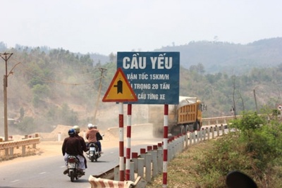Hà Nội: Phân luồng giao thông phục vụ sửa chữa khẩn cấp cầu Chằm Mè và cầu Bài Văn