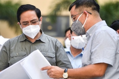 Thủ tướng Phạm Minh Chính kiểm tra Bệnh viện dã chiến 18.000 giường ở TP Thủ Đức