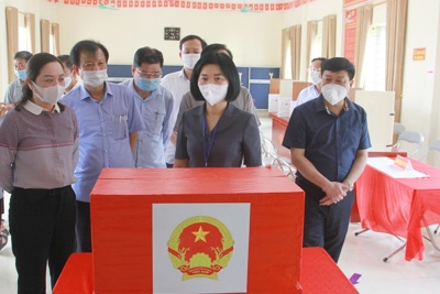 Phó Chủ tịch HĐND TP Phùng Thị Hồng Hà: Thực hiện nghiêm các phương án tổ chức bầu cử trong tình hình dịch diễn biến phức tạp