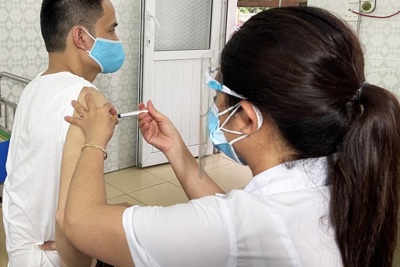 Huyện Thanh Trì: Triển khai chiến dịch tiêm chủng vaccine Covid-19 đợt 8 với hơn 6.600 liều