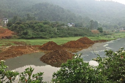 Huyện Sóc Sơn: Nhiều hồ chứa thủy lợi đang bị “bức tử”