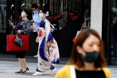 Nhật Bản gia hạn tình trạng khẩn cấp thêm 3 tuần do số ca nhiễm Covid-19 vẫn cao