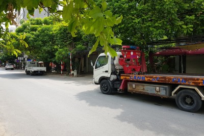 Quận Thanh Xuân: Kiểm tra, xử lý bãi trông giữ xe tự phát tại ngõ 214 Nguyễn Xiển