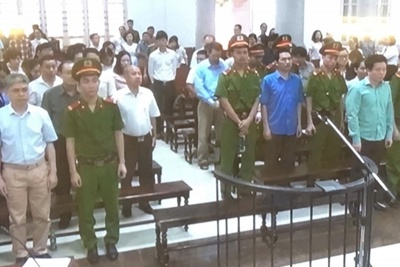 Xét xử đại án Oceanbank: Luật sư lần lượt “gỡ tội” cho Nguyễn Xuân Sơn như thế nào?