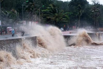 Trưa đến chiều mai (15/9), bão số 10 vào các tỉnh Nghệ An đến Quảng Trị