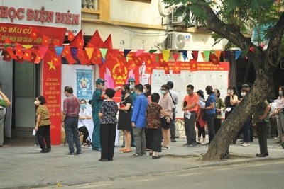 Gần 750.000 cử tri Đà Nẵng nô nức đi bầu cử