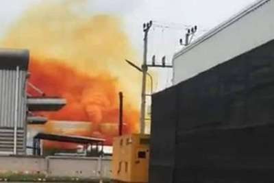 Hải Dương: Xuất hiện đám khói màu vàng như nghệ bao trùm khu công nghiệp ở Cẩm Giàng