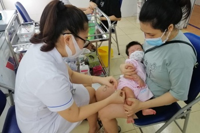 Chớ nên trì hoãn tiêm vaccine cho trẻ trong mùa dịch Covid-19