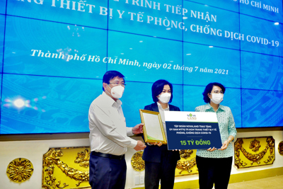 Novaland hỗ trợ TP Hồ Chí Minh vượt qua khó khăn, chung tay phòng dịch