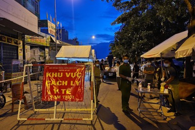 TP Hồ Chí Minh: Tiếp tục thực hiện nghiêm giãn cách xã hội theo theo Chỉ thị 15