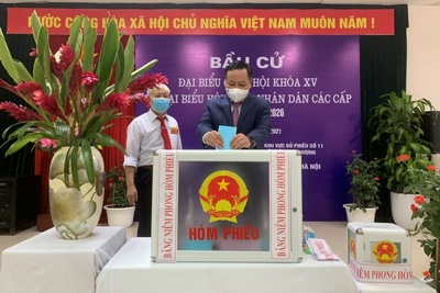Phó Bí thư Thành ủy Nguyễn Văn Phong dự khai mạc và bầu cử tại phường Phú Thượng