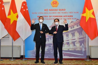 Singapore sẵn sàng hợp tác với Việt Nam trong tiếp cận nguồn vaccine Covid-19