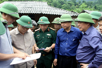 Bộ trưởng Nguyễn Xuân Cường: Nơi nào nguy hiểm, phải kiên quyết di dời dân