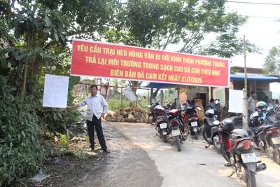 Quảng Nam: Người dân dựng barie yêu cầu trại chăn nuôi heo dừng hoạt động