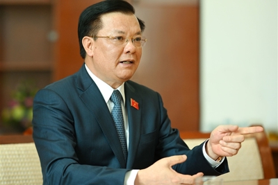 Bí thư Thành ủy Hà Nội Đinh Tiến Dũng chỉ đạo chấn chỉnh việc tiêm vaccine trên địa bàn TP