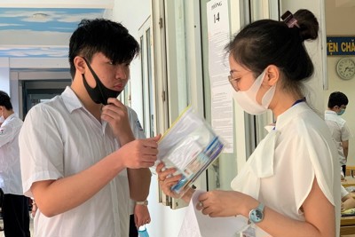 Hà Nội: Gần 4.500 học sinh thấp thỏm chờ kết quả phúc khảo bài thi vào 10
