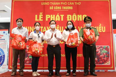Cần Thơ phát động chung tay hỗ trợ tiêu thụ vải thiều Bắc Giang
