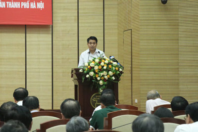 Chủ tịch Nguyễn Đức Chung: Chấn chỉnh tình trạng sử dụng, lấn chiếm hè phố trái phép