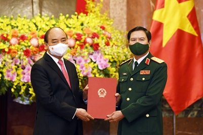 Chủ tịch nước trao quyết định bổ nhiệm Tổng Tham mưu trưởng Quân đội nhân dân Việt Nam