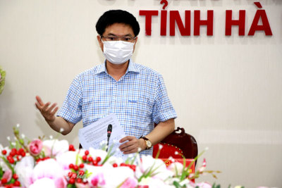 Lực lượng kiểm soát tại các chốt khá mỏng, Chủ tịch UBND tỉnh Hà Nam yêu cầu tất cả địa phương phải rà soát lại kịch bản chống dịch