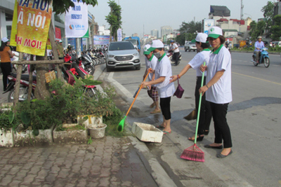 Quận Hai Bà Trưng đồng loạt hưởng ứng “Sống hài hòa với thiên nhiên”